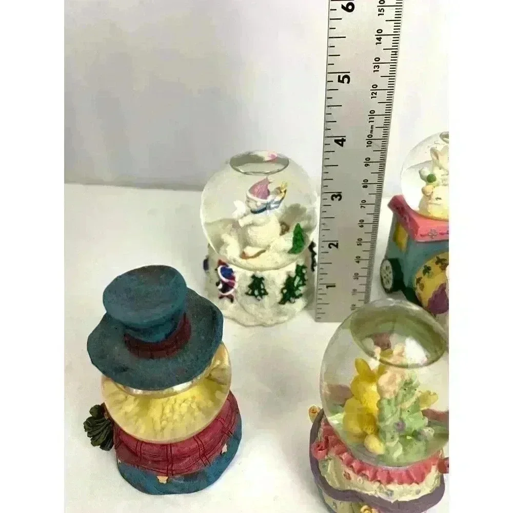 VTG Lot of‎ 10 Mini Small Snow Globes Easter Christmas Holiday Zoo
